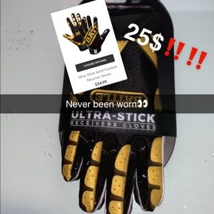 Adult Ultra-Stick Football Receiver Gloves